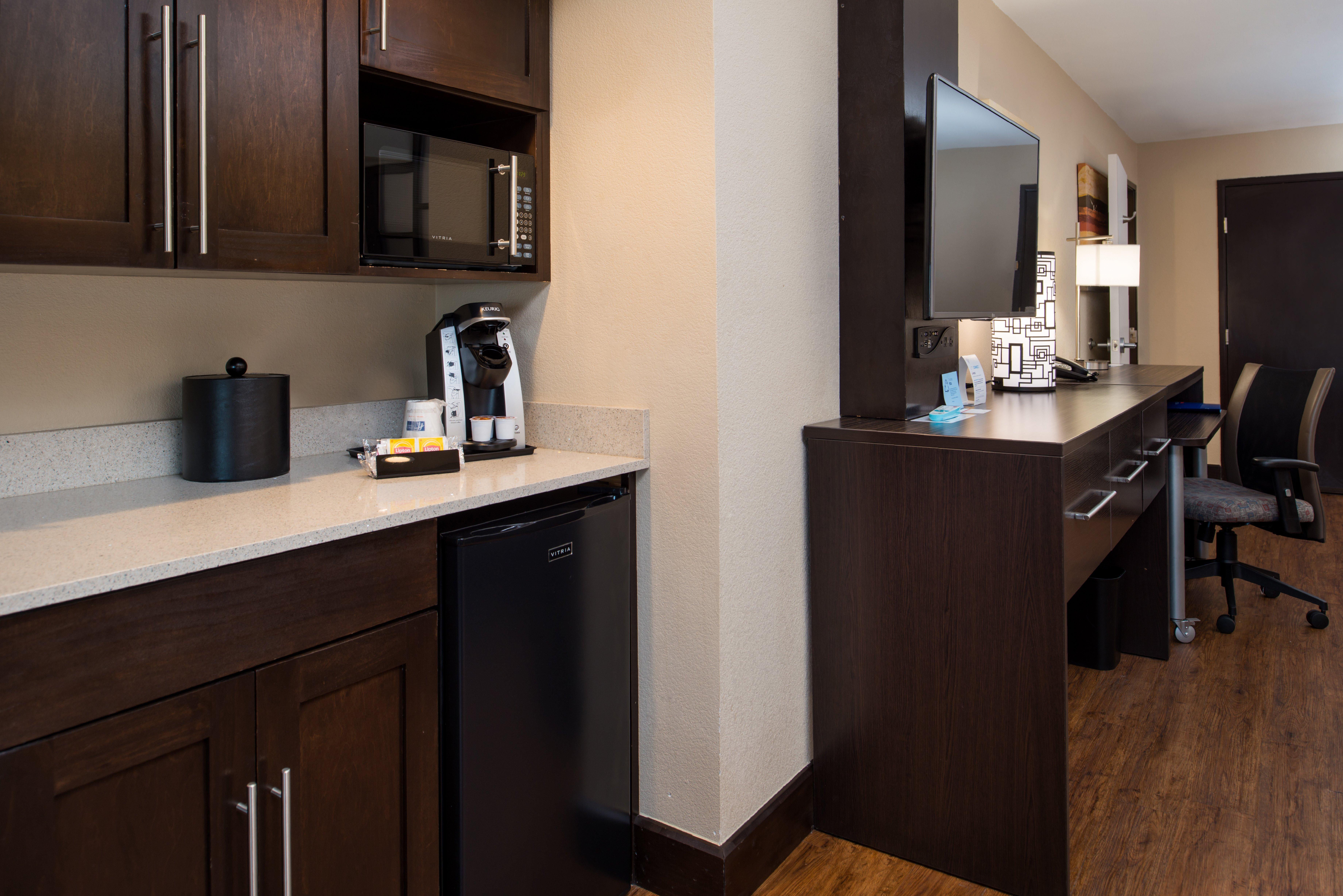 Holiday Inn Express & Suites San Antonio Medical - Six Flags By Ihg Extérieur photo