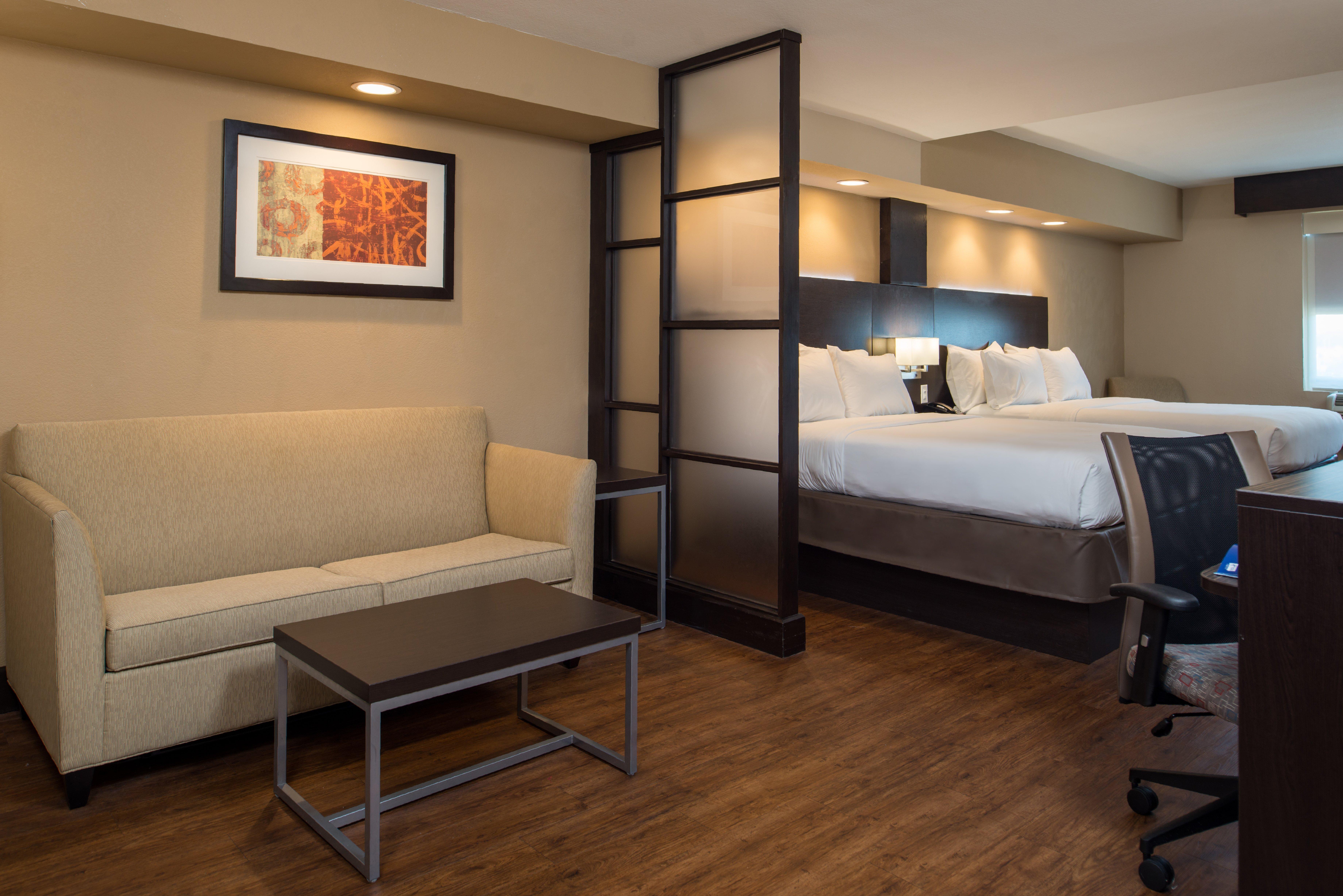 Holiday Inn Express & Suites San Antonio Medical - Six Flags By Ihg Extérieur photo